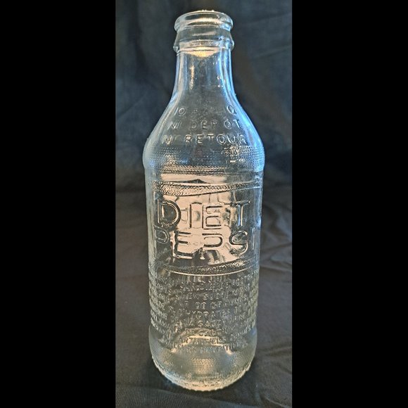 Vintage Diet Pepsi-Cola/Pepsi Bottle - Picture 1 of 6